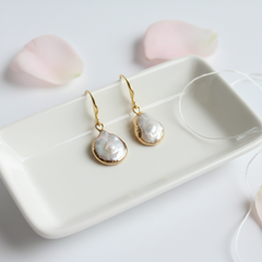 Asymmetrical Baroque Pearl Earrings (1E18c)