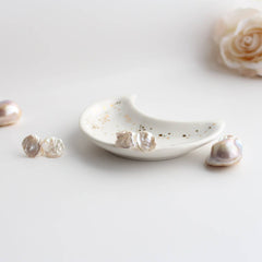 Flower Petal Keshi Pearl Earrings (1E14a)