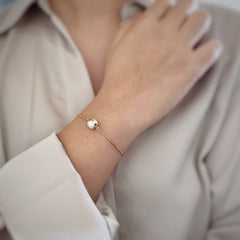 Thin Bracelet, Pearl Stackable Bracelet (1B01c)
