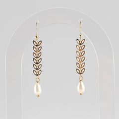 Freshwater Pearl Leaf Chain Dangle Earrings (1E29)