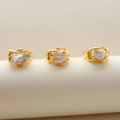 Baroque Pearl Statement Ring (1R06g)