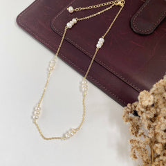 Floating Pearl Necklace (1N11b)