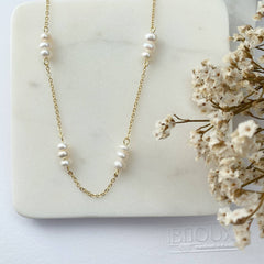 Floating Pearl Necklace (1N11b)