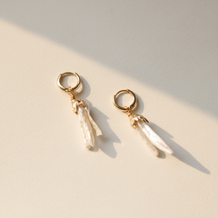 Statement Biwa Pearl Dangle Earrings (1C41)