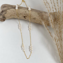 Floating Pearl Necklace (1N11b)
